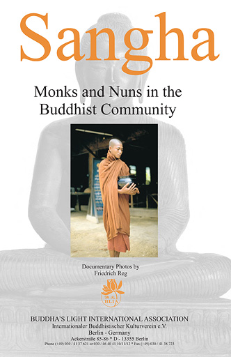 Filename=0_The_Sangha_-_Photos_by_Friedrich_Reg.pdf
Filesize=9076KiB
Dimensions=0x0
Date added=Sep 29, 2013 0_The_Sangha_-_Photos_by_Friedrich_Reg.pdf